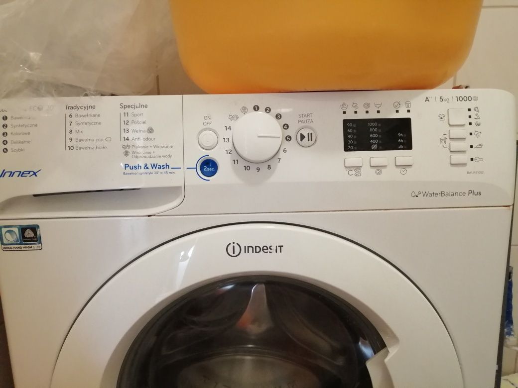 Pralka Indesit Innex
