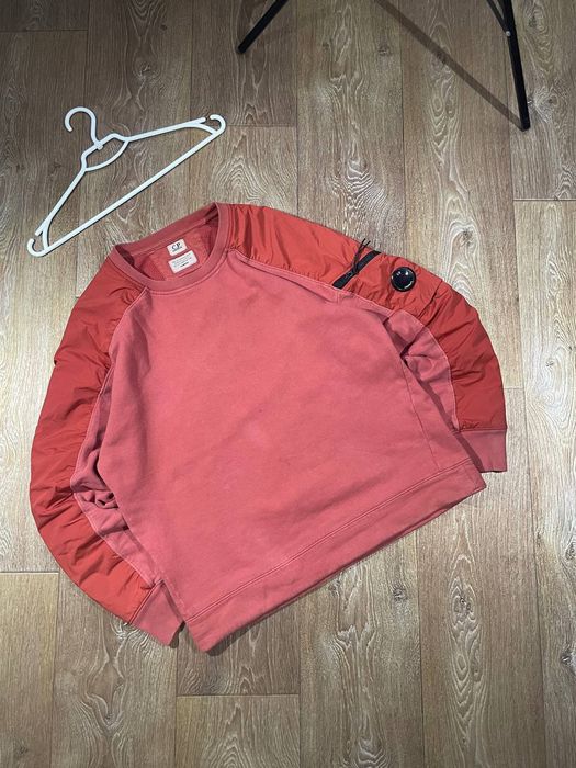 Свитшотик C.P company
Цена