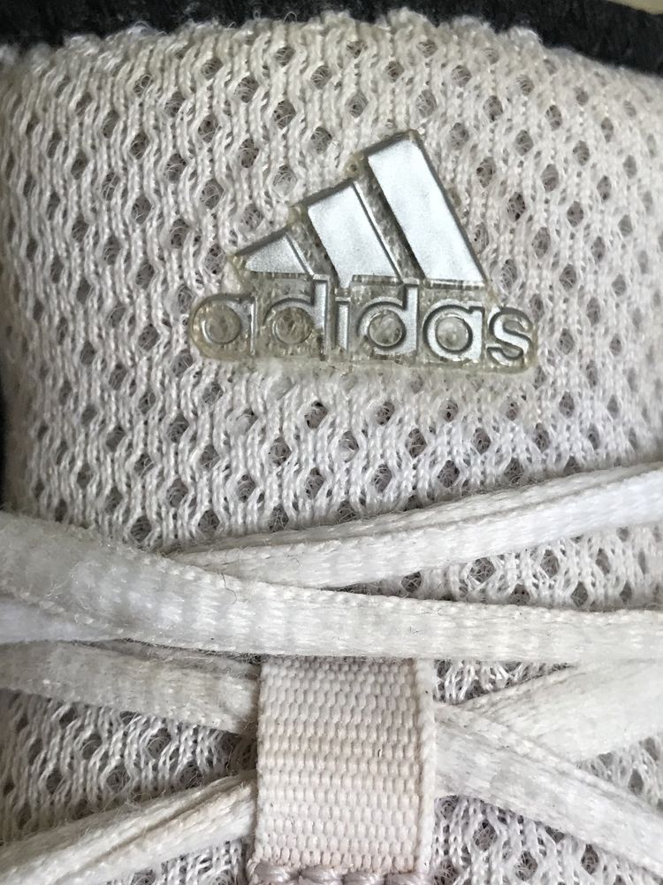 Кроссовки Adidas для тенниса грунт, волейбола, зала 42 41,5 41 26,5 26