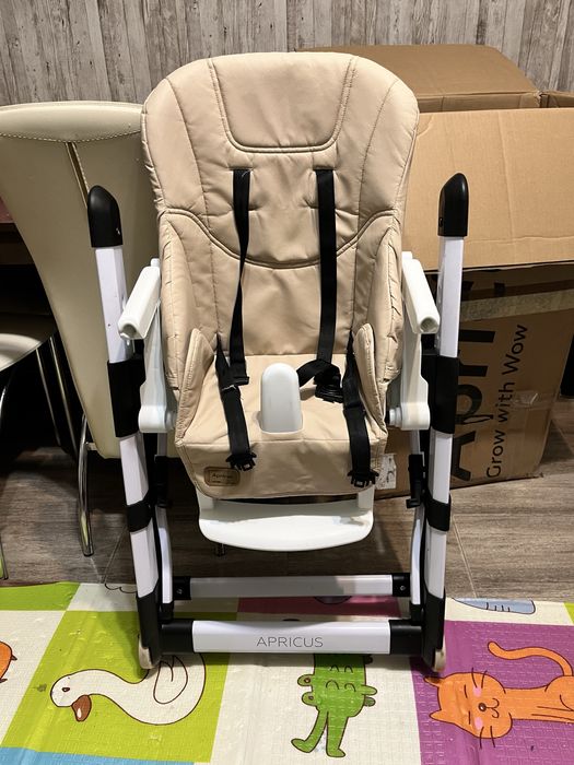 Стілець для годування Carrello Apricus CRL-14201