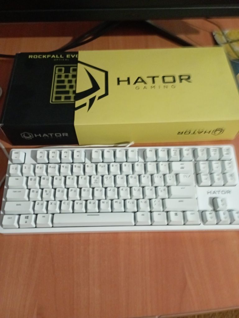 Ігрова клавіатура HATOR