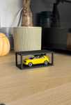 Stojak/ekspozytor na 1 samochodzik typu Hot Wheels