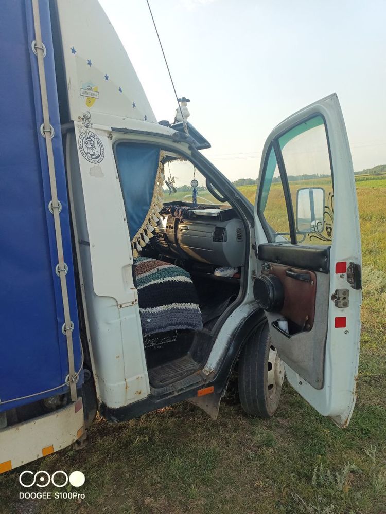 Срочно продам Газель 2004 ГАЗ 3302