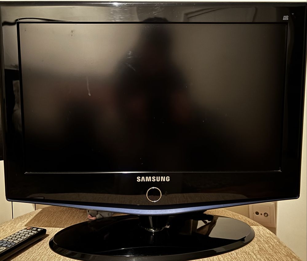 Samsung TV LE23R71B