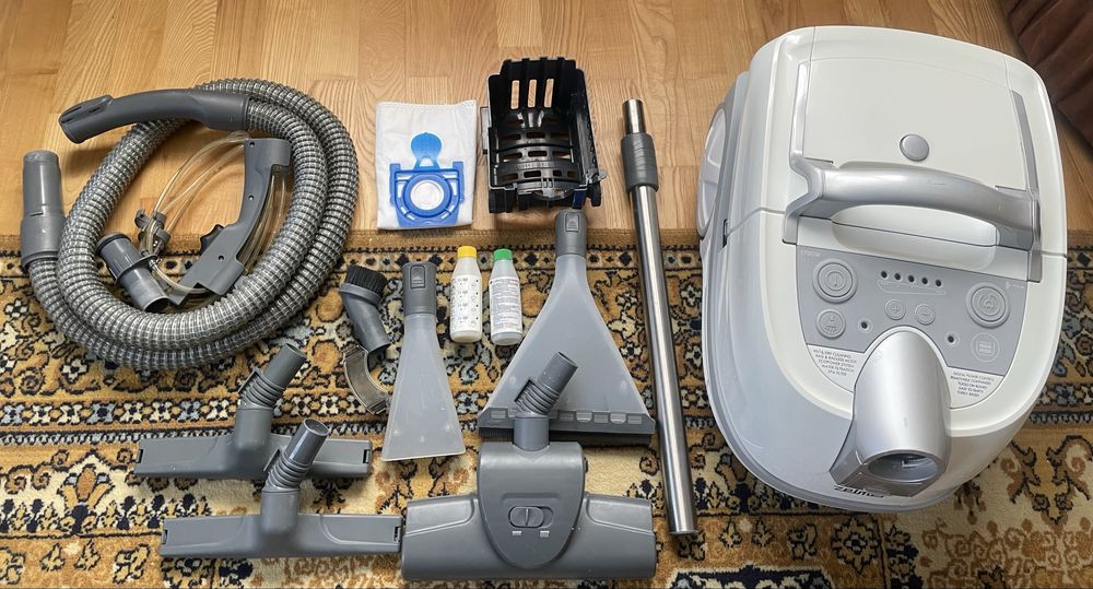 Миючий пилосос з Аквафільтром Zelmer Aquawelt Plus 1700W