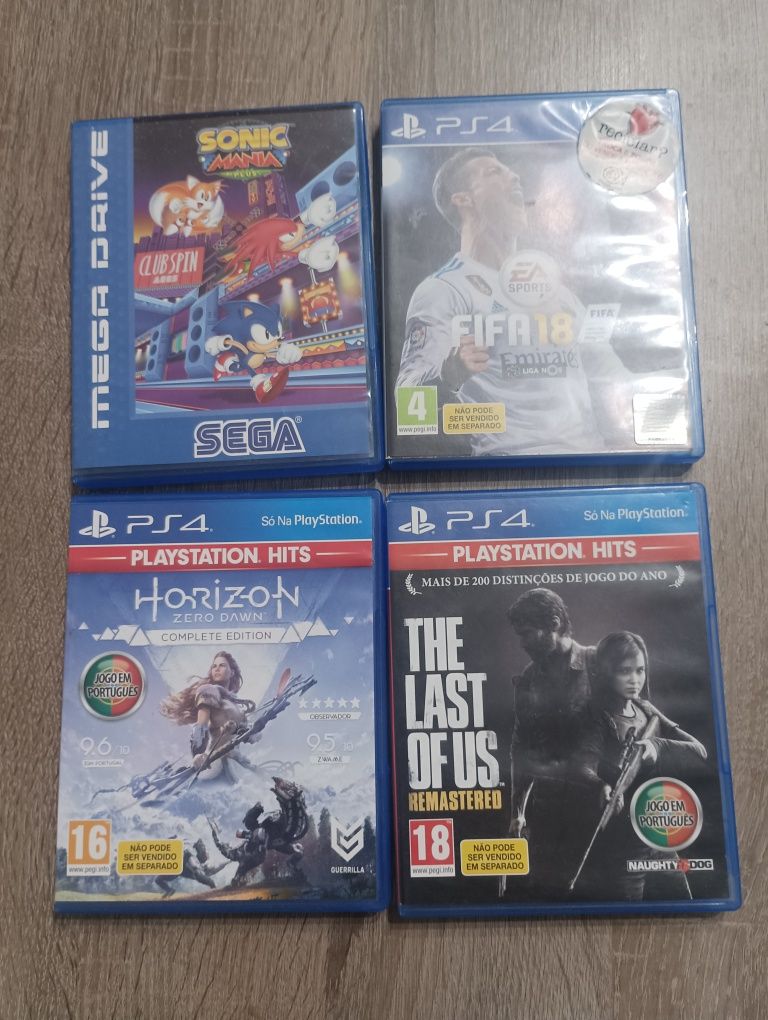 4 jogos de PS4 (venda separada)