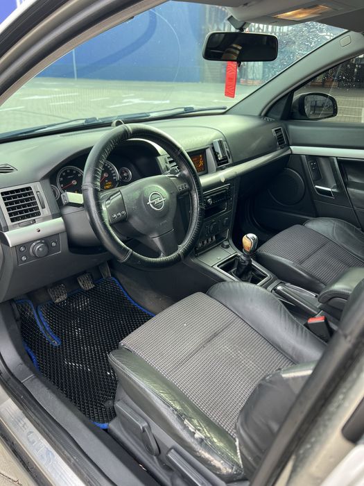 Продам Opel Vectra C 3.2v6 GTS