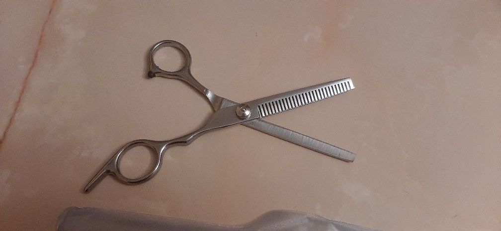 Ножиці філіровочні перукарські