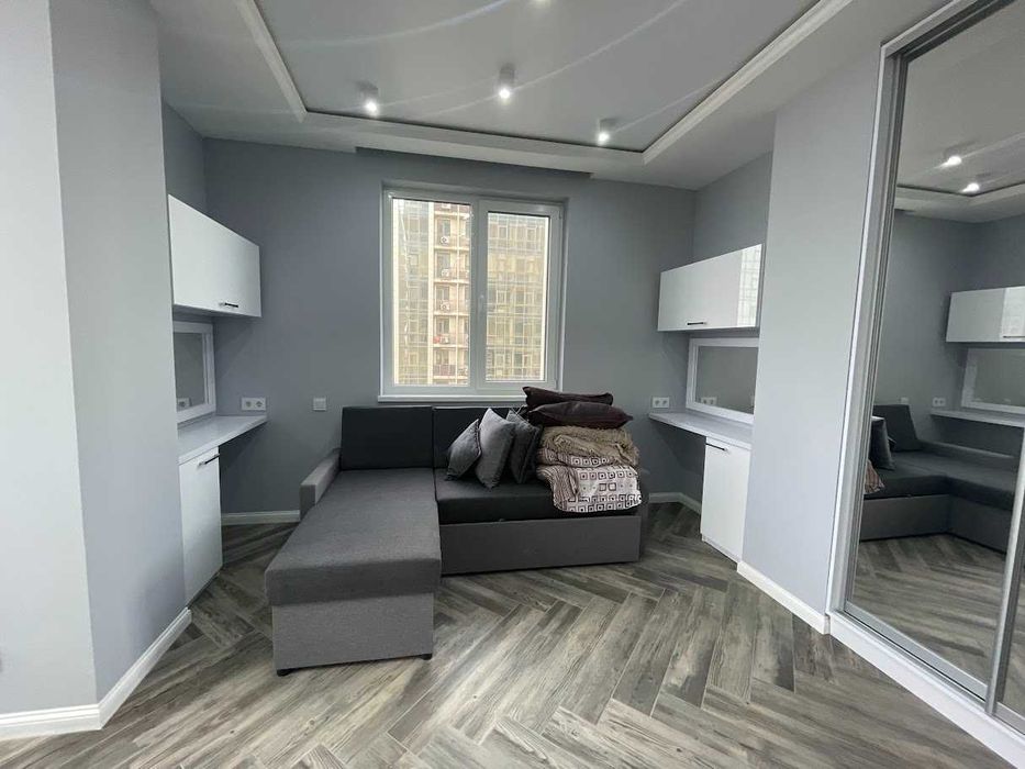 Продам красиву  квартиру терміново