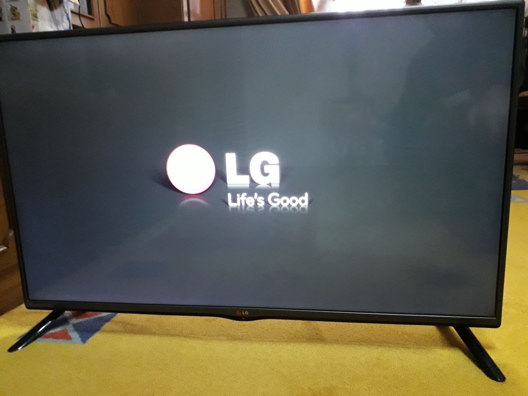 Телевізор LG 42" 42LB551V офіційний