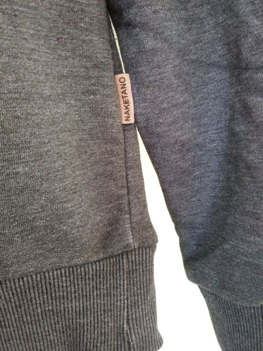 Bluza Naketano z kapturem