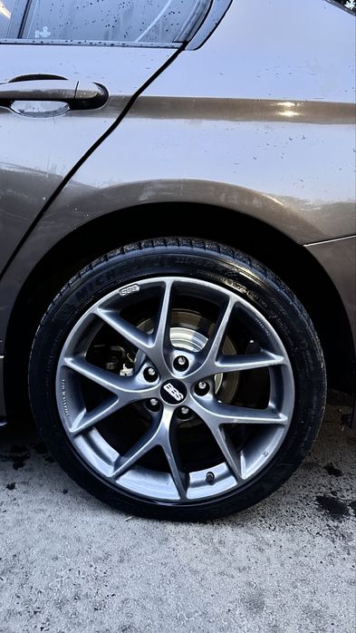 Продам бмв f30 . 2.0 дизель дуже в хорошому стані