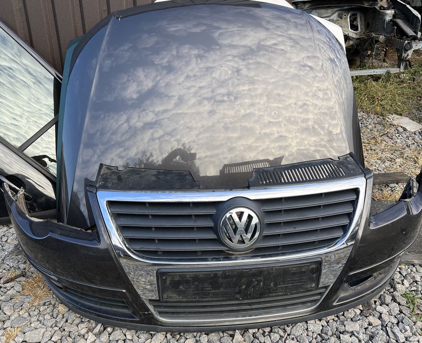 Бампер решотка Volkswagen Passat b6 Пассат б 6