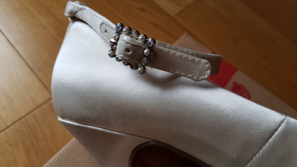 Buty satynowe Next Occasion rozm. 37