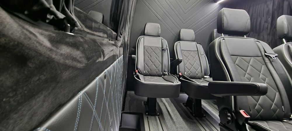 Zabudowa busa osobowy brygadowy kamper Sprinter Ducato Boxer Man Iveco