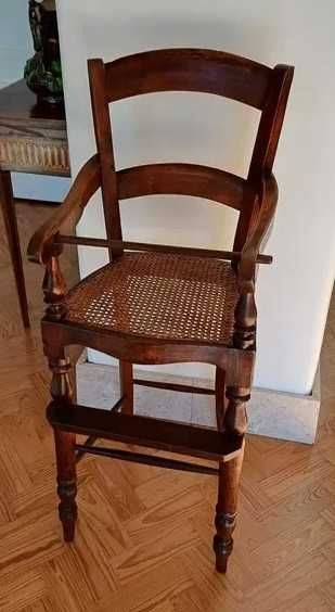 Cadeira de Bebé Antiga