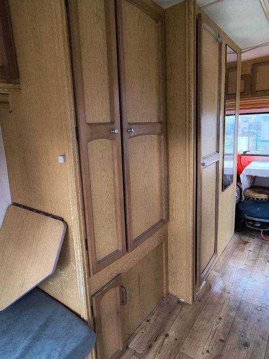 Sprzedam przyczepę kempingową