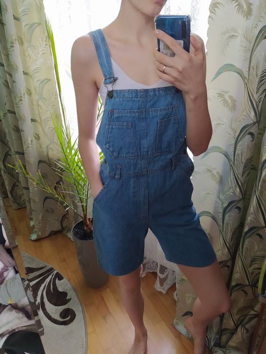 Джинсовий комбінезон