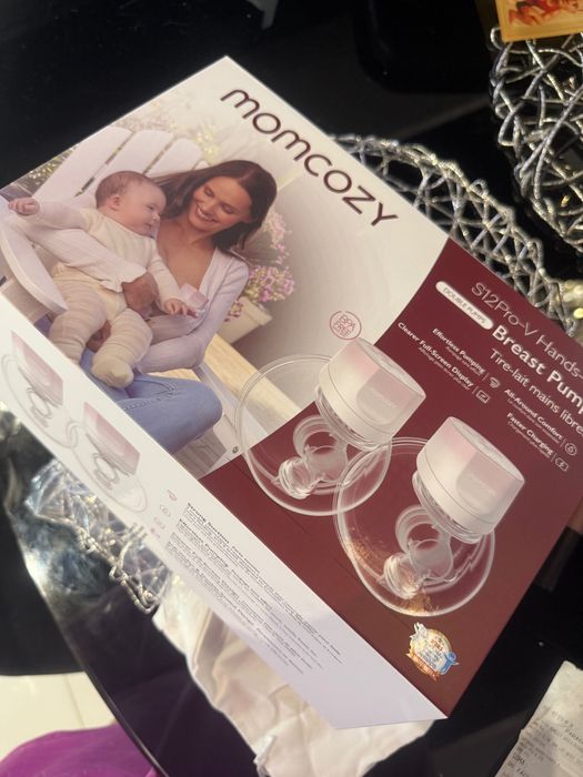 Laktator momcozy s12 pro jak nowy na gwarancji