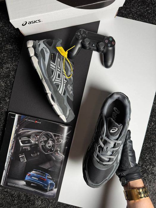 Кросівки чоловічі осінні Asics NYC Gore-Tex 41-46р GTX
