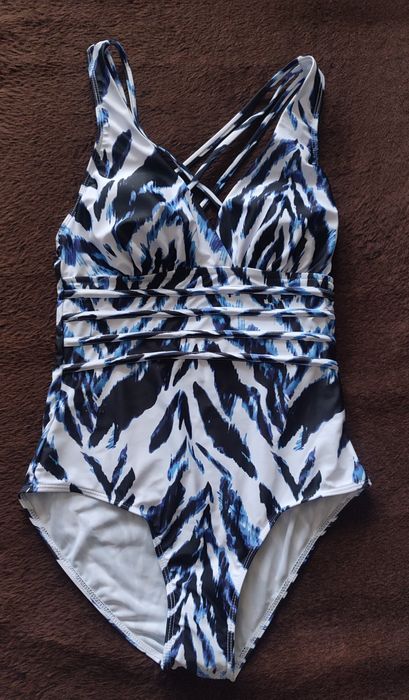 Strój kąpielowy jednoczęściowy