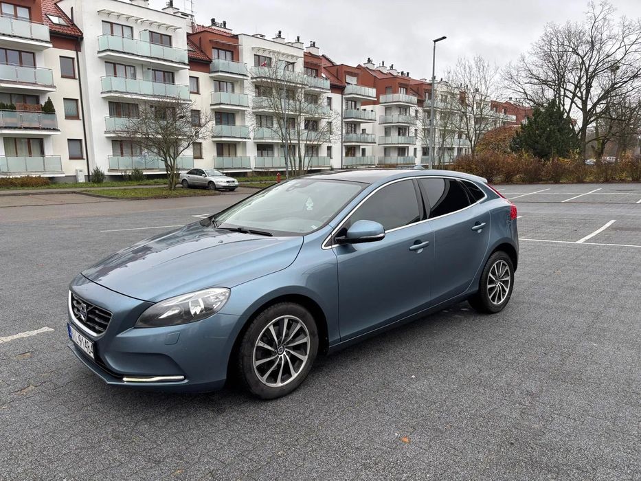 Volvo V40 V40 II ASO, panorama, jasny środek,