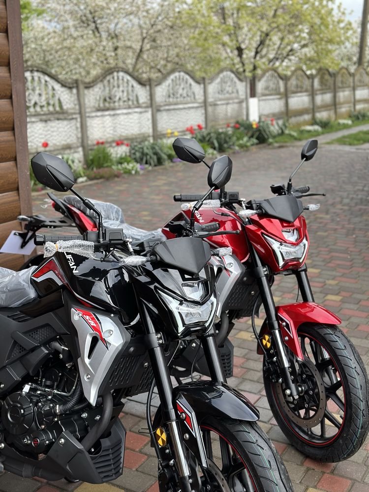 Мотоцикл Lifan SR-220 нові/ дві літри масла хадо в подарунок