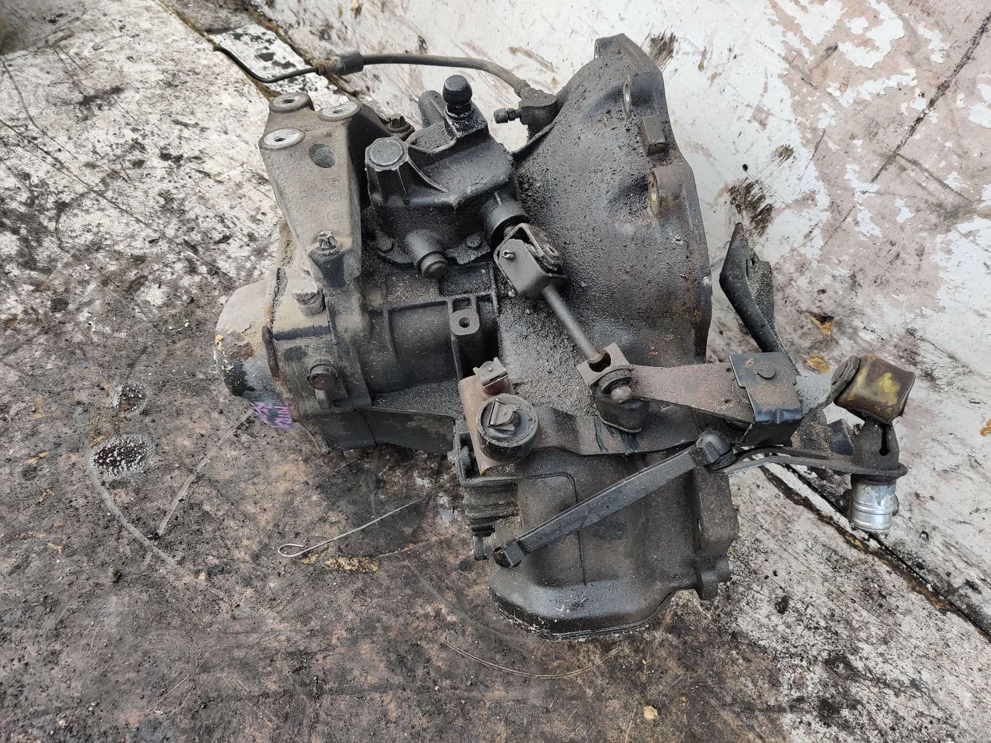 Opel Astra G II 2 1.6 16V Skrzynia Biegów F17C374