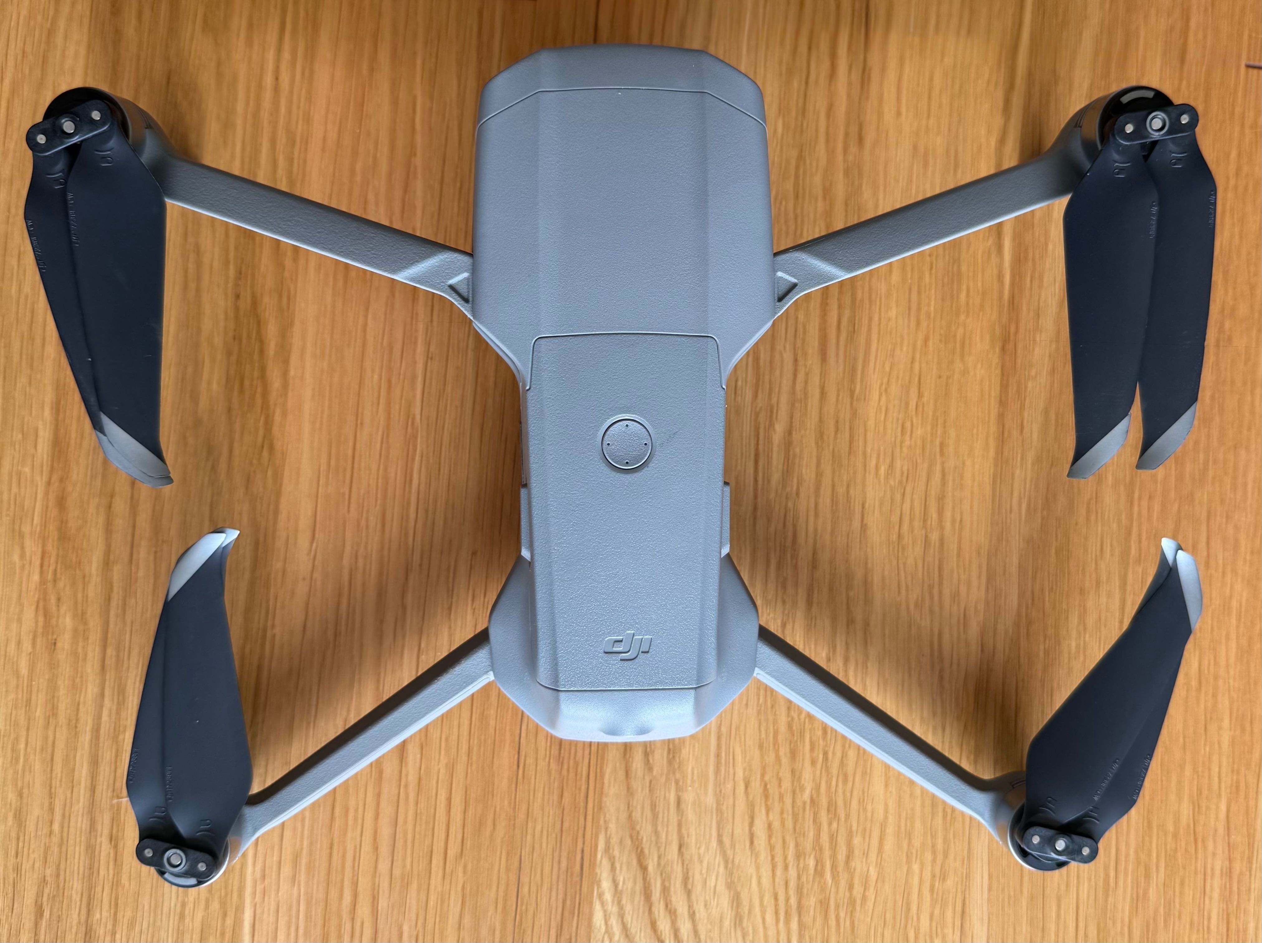 Dron DJI Mavic Fly More Combo