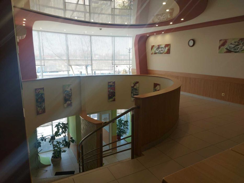 Сдам в аренду помещение под салон красоты по ул.В.Пугачёва 6 Каскад