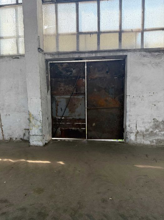 Продам склад 960 м² з кран-балкою 5 т та 90 кВт | Вороновиця