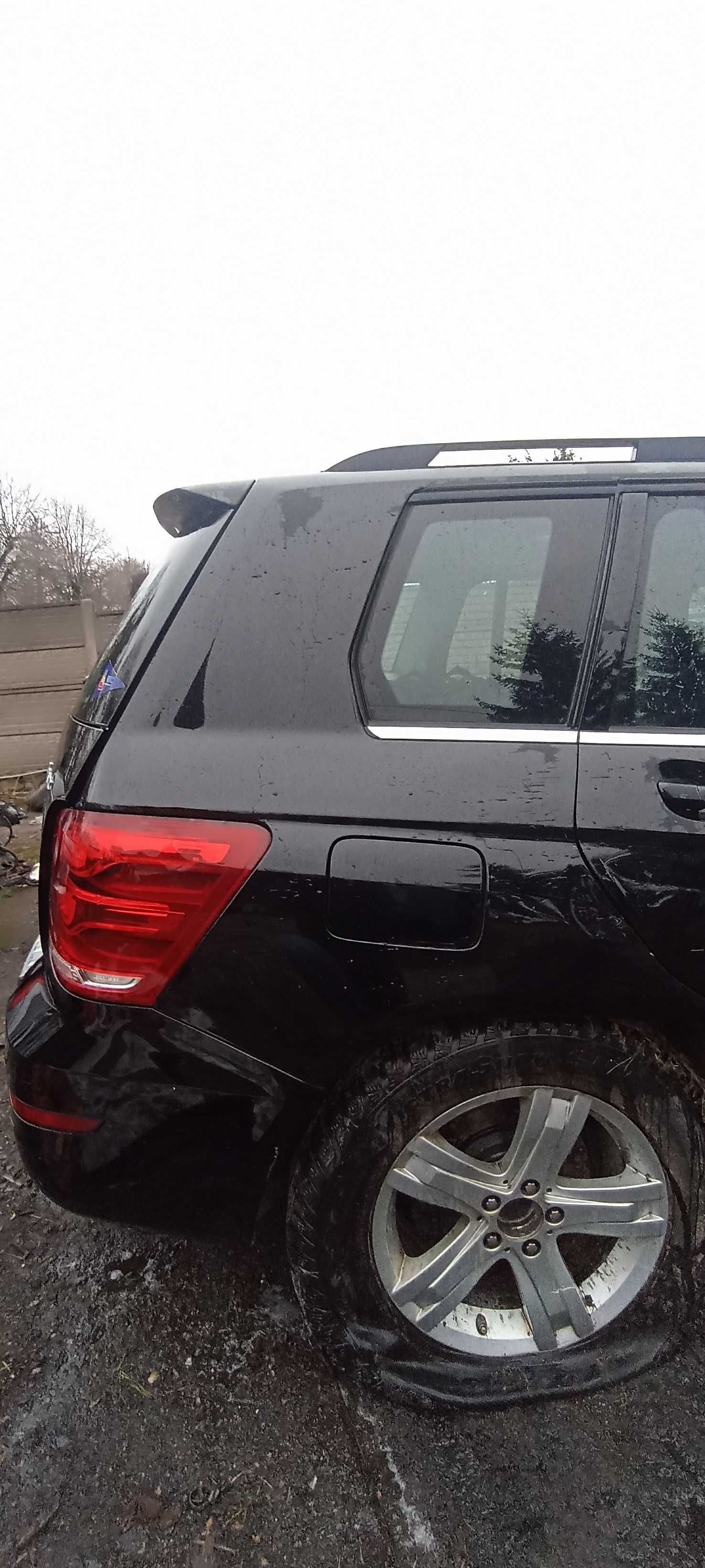 ćwiartka tył błotnik mercedes GLK 220 dci 4matic 15r x204 lak 040