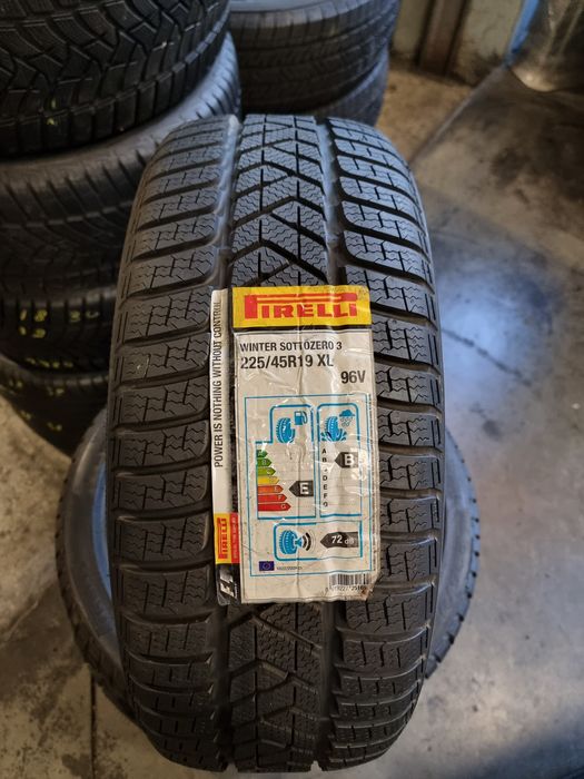 Шини Зимові 225х45хR19 Pirelli Winter Sottozero3 4 ШТ НОВІ ШИНИ