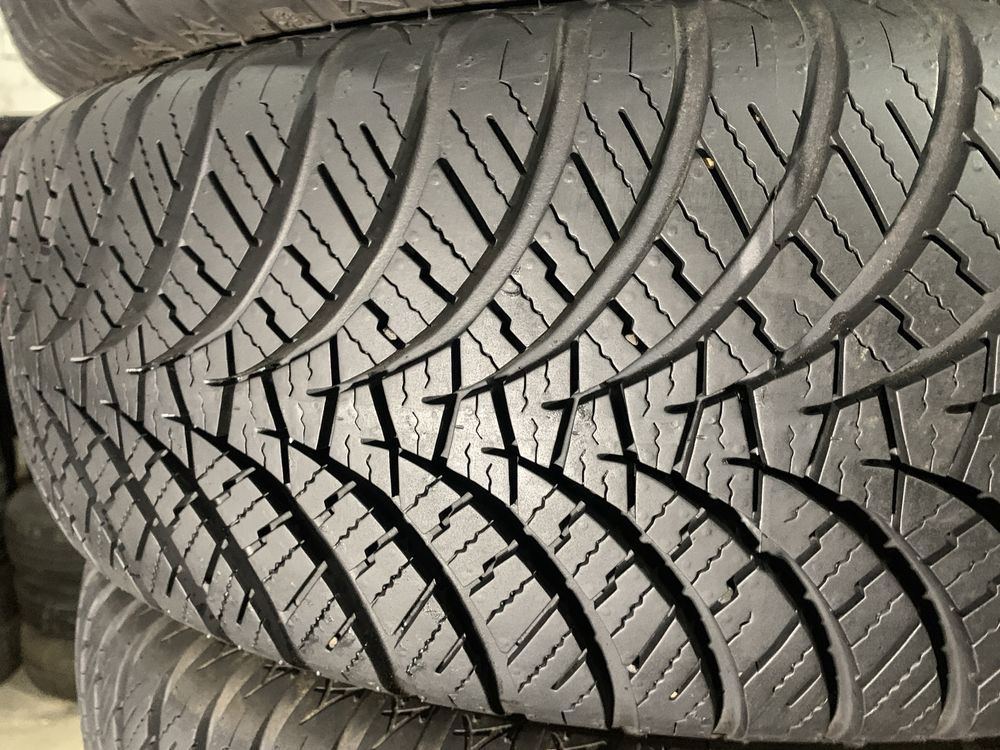 Комплект шин всесезонных 215/70 16 Falken all seasons AS210