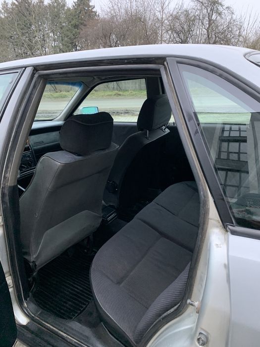 Ауді 80 b4 1993 2.0