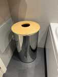 Cesto de roupa Brabantia madeira e inox