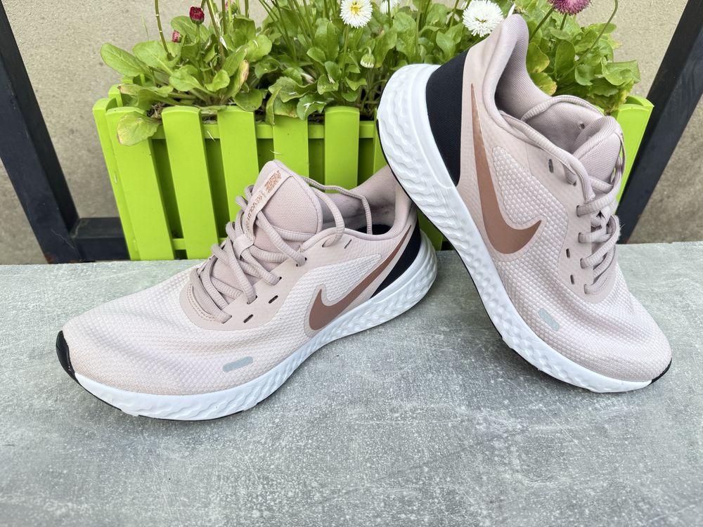 Кроссовки Nike 41 р.Оригинал