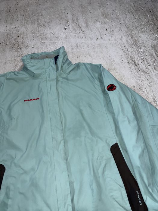 Kurtka mammut wiatrowka posiada plany rozmiar L