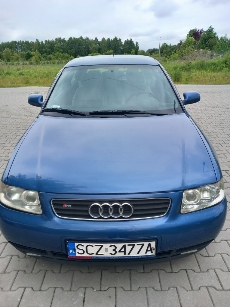Sprzedam audia3 1.6 z gazem