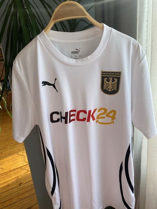 Koszulka niemiecka reprezentacja puma
