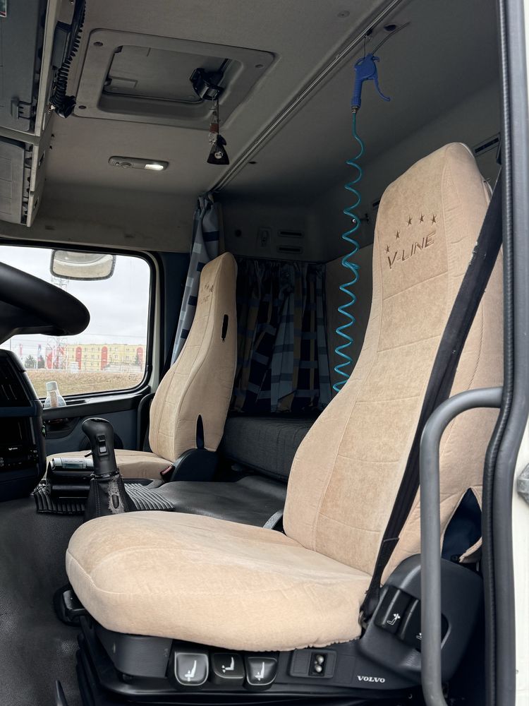 VOLVO FM 9 300 km Chłodnia 22EP