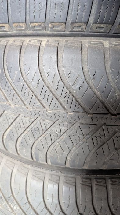 Резина R 16 195/55/16 пара - зима , пара - всесезонка