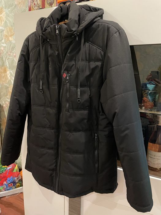 Чоловіча зимова куртка