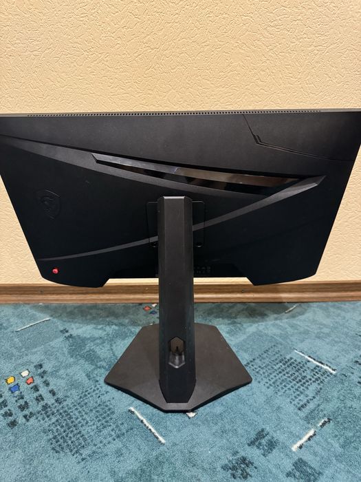 Монитор MSI G244F E2