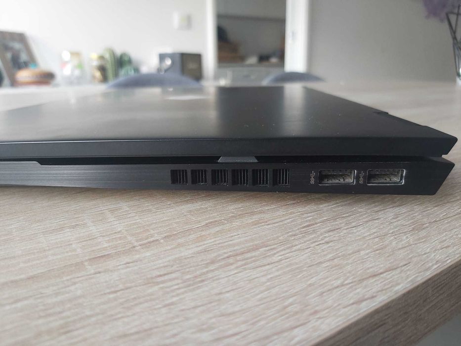 HP Omen 16', i7 12700h (2.3Ghz), 16Gb RAM, 1Tb SSD, RTX 3060