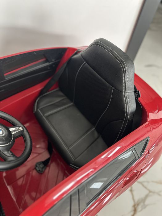 Samochod na akumulator bmw