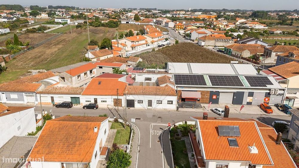 Moradia T4 para venda