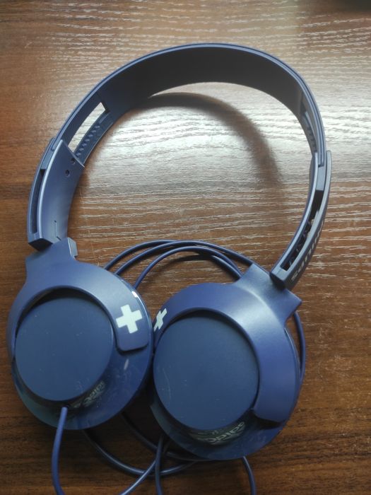 Навушники Philips