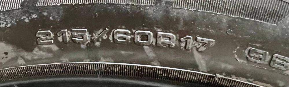 Шины б у 215/60R17 GOODYEAR Ultra Grip Performance зима