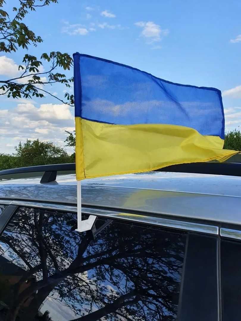 Автомобільний прапорець України з кріпленням 45х30 см, прапор України